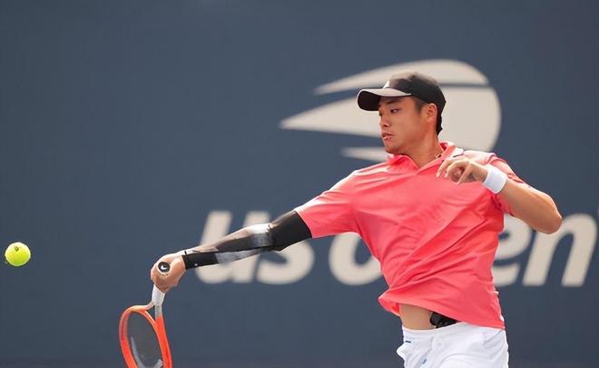 面对纸面实 面对纸面实