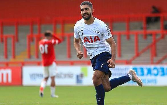 特地为他创 特地为他创