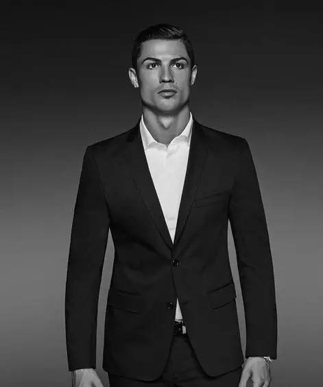 刺激的3-3！多特2次领先被逆转，第95分钟绝平，德甲9轮不败仍第2