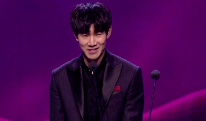 行逼出对手